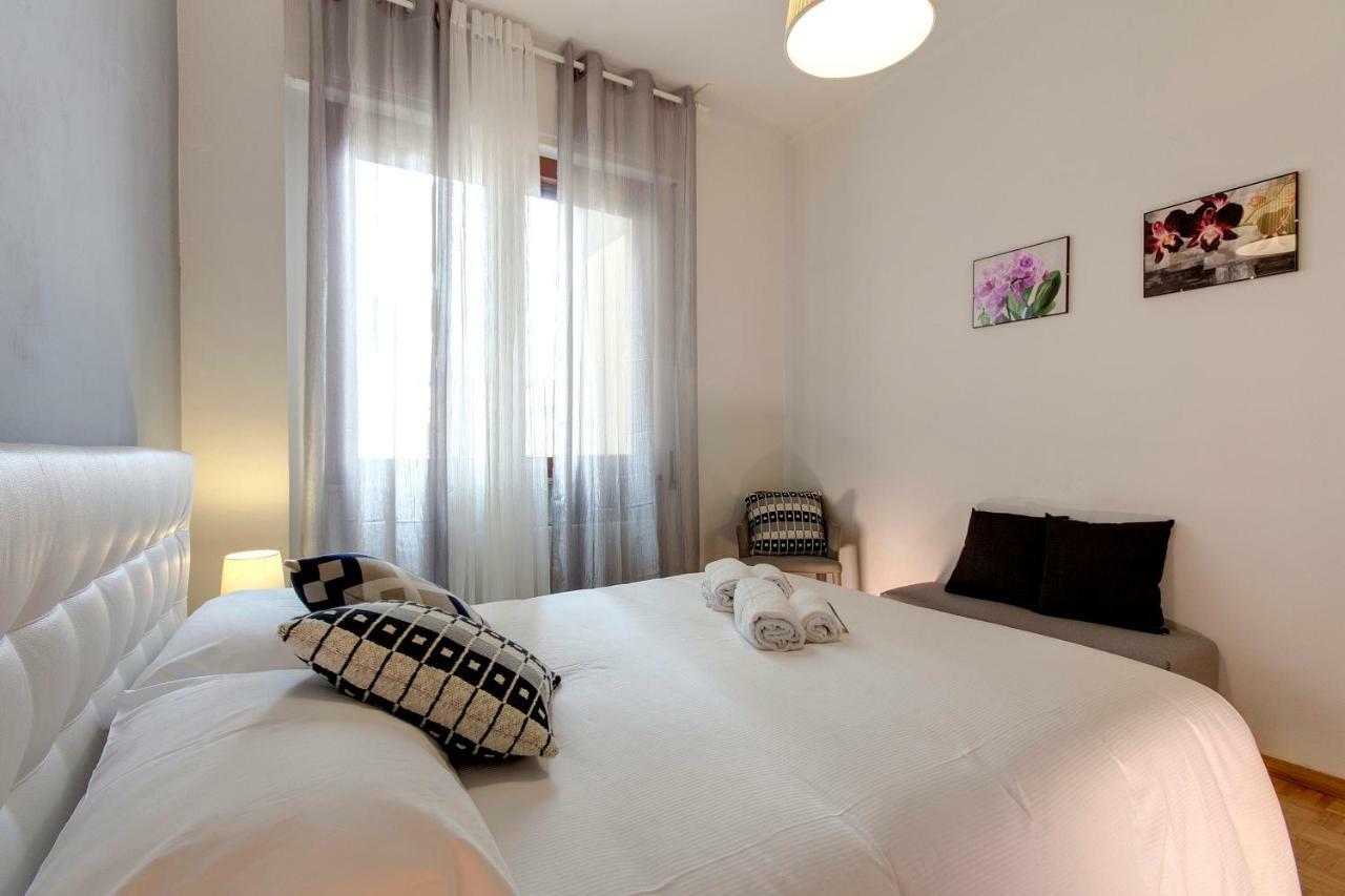 Lungarno Apartment By Mamo Florenz Exterior foto