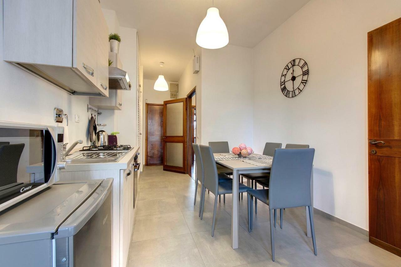 Lungarno Apartment By Mamo Florenz Exterior foto